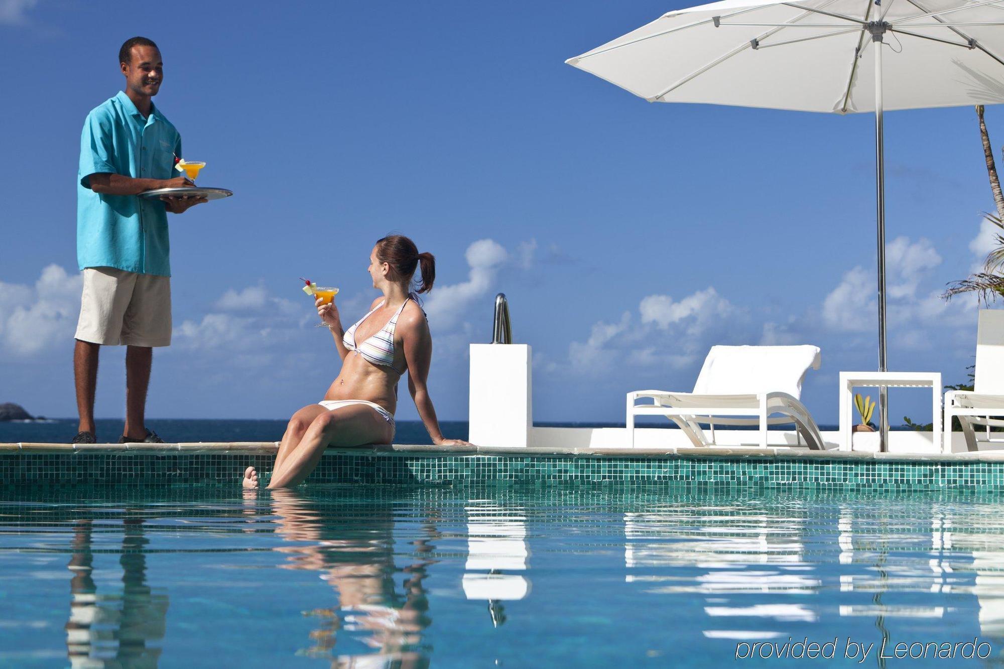 Bodyholiday คาสทรีส ภายนอก รูปภาพ