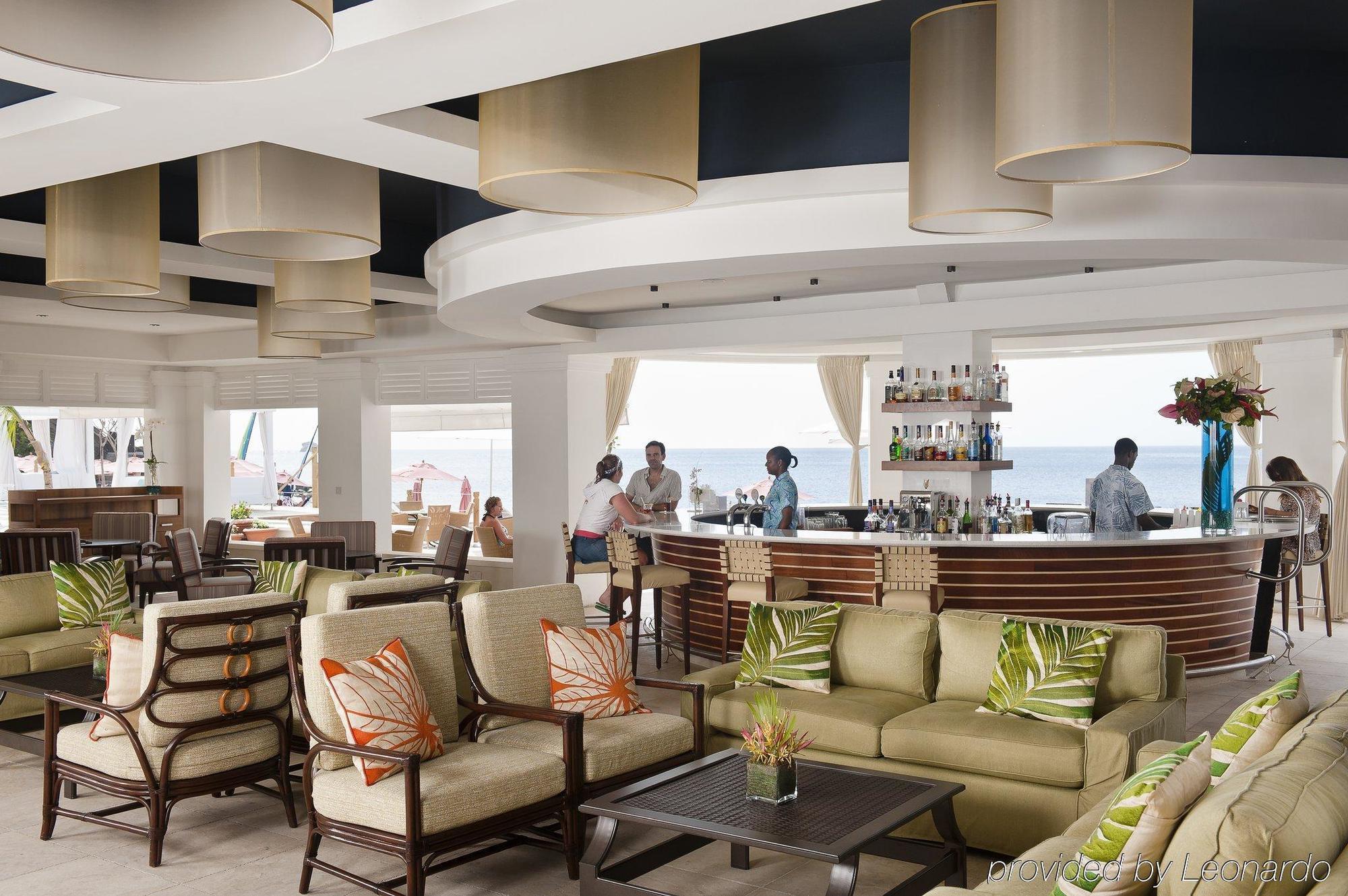 Bodyholiday คาสทรีส ภายนอก รูปภาพ