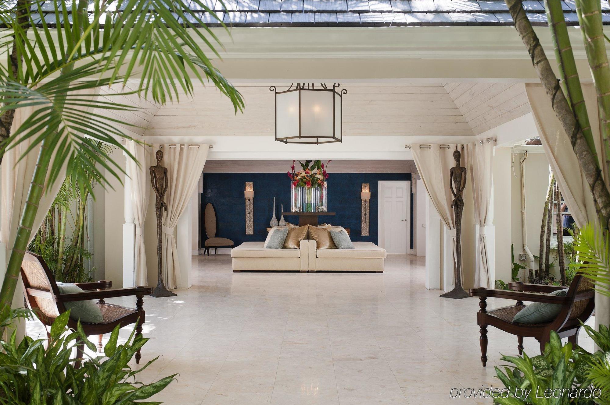 Bodyholiday คาสทรีส ภายนอก รูปภาพ