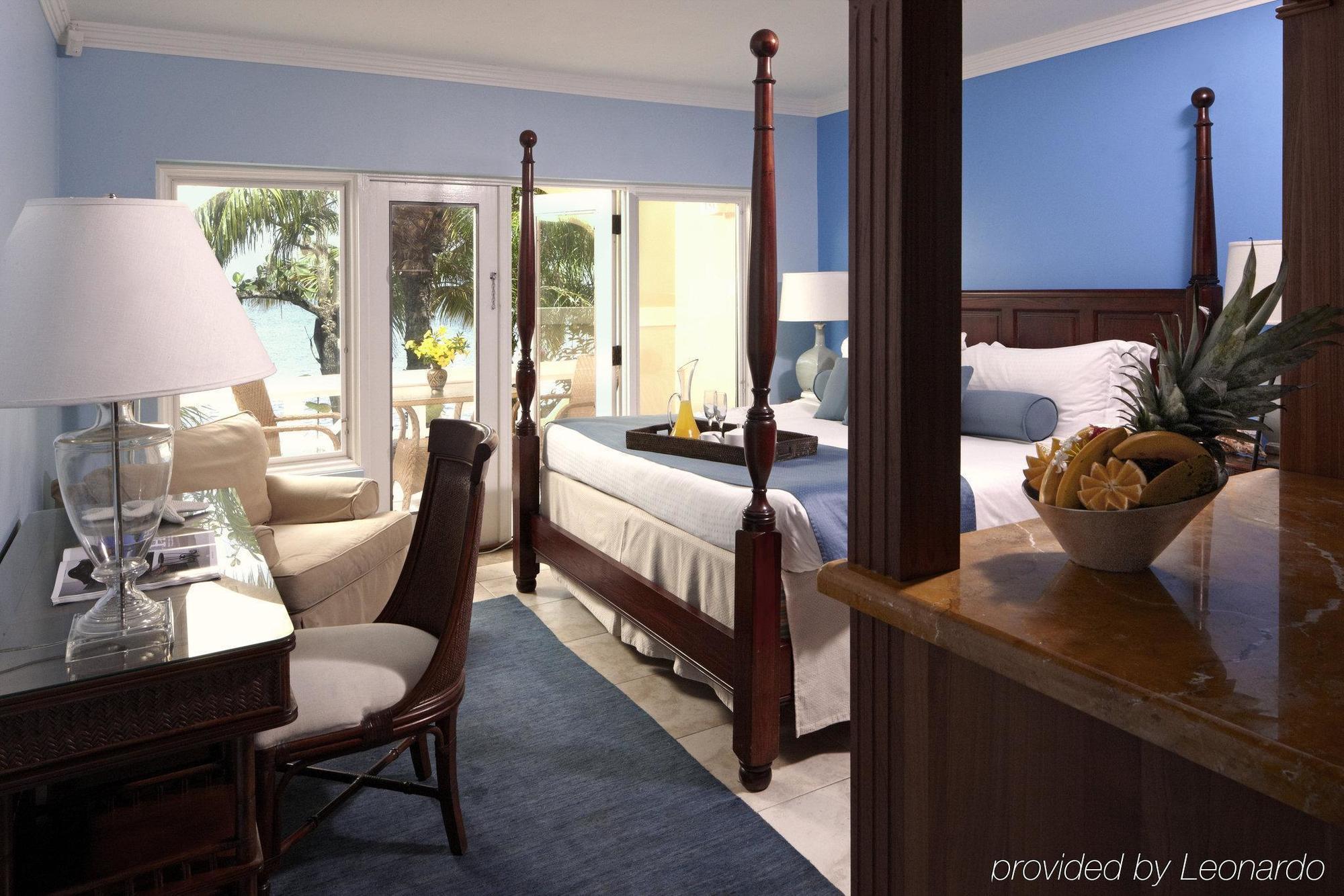 Bodyholiday คาสทรีส ภายนอก รูปภาพ
