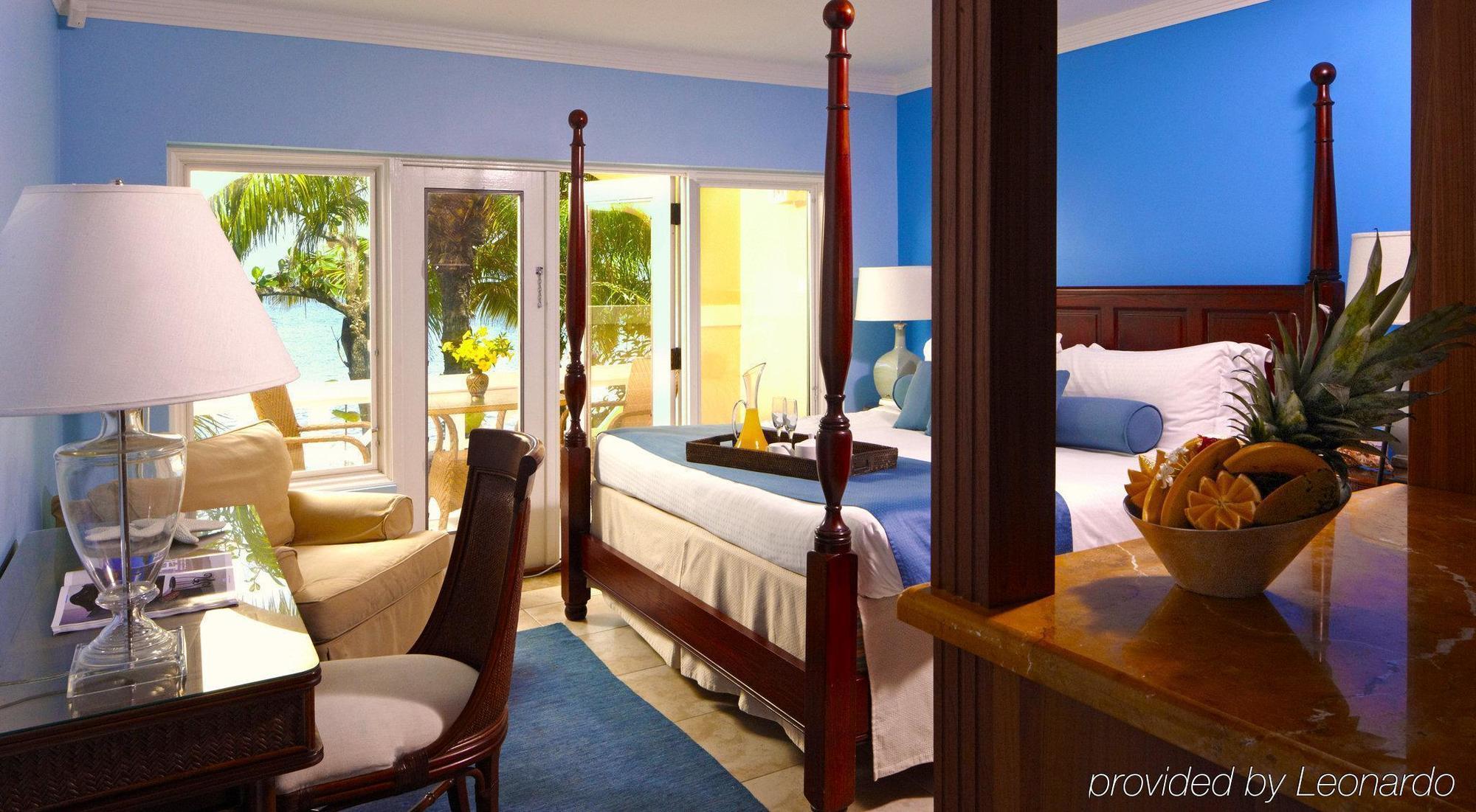 Bodyholiday คาสทรีส ภายนอก รูปภาพ